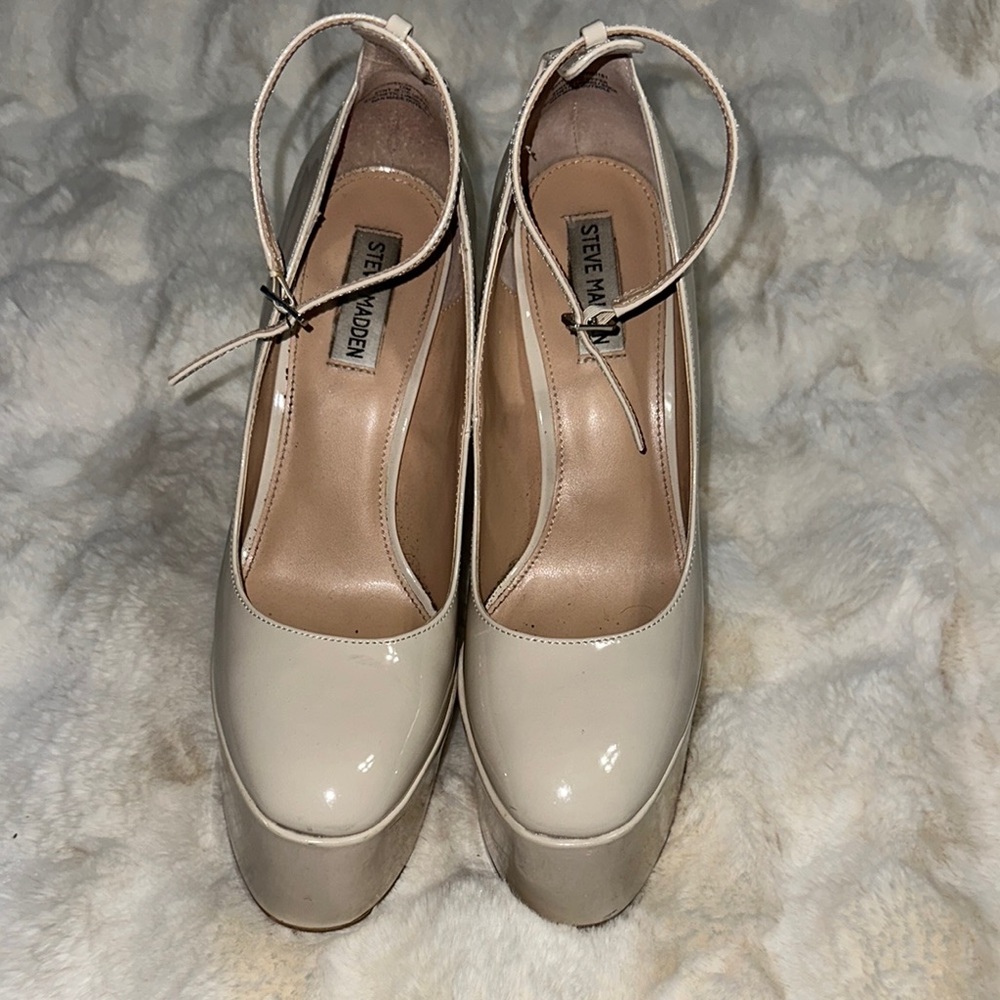 Steve Madden Cream Platform Heels